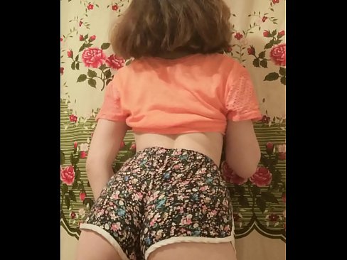 ❤️ Сексуальна молода красуня знімає шорти на камеру ️ Порно vk на порно uk.serviporno.ru